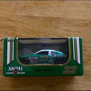 COPY - Skoal Bandit Racing